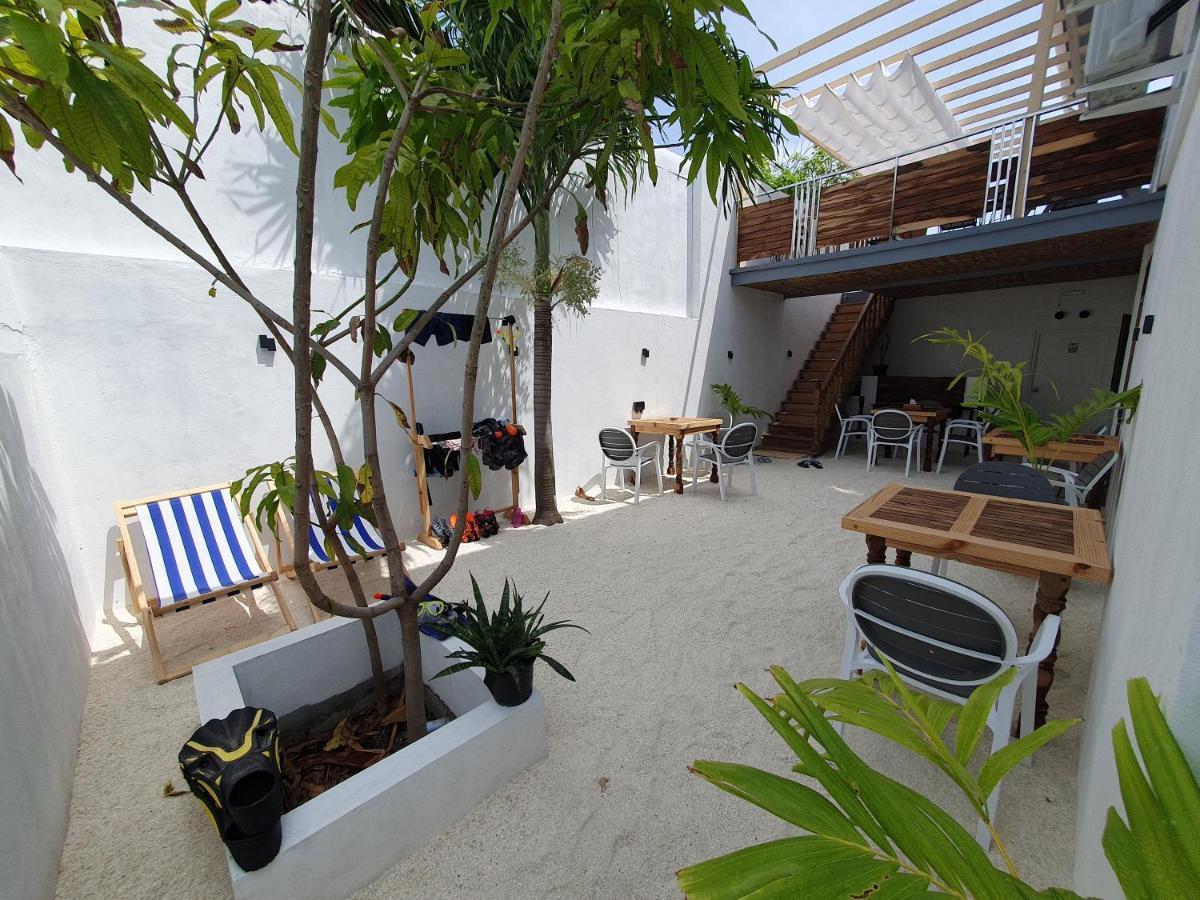 Dhoani Maldives Guesthouse Kendhoo Exterior photo