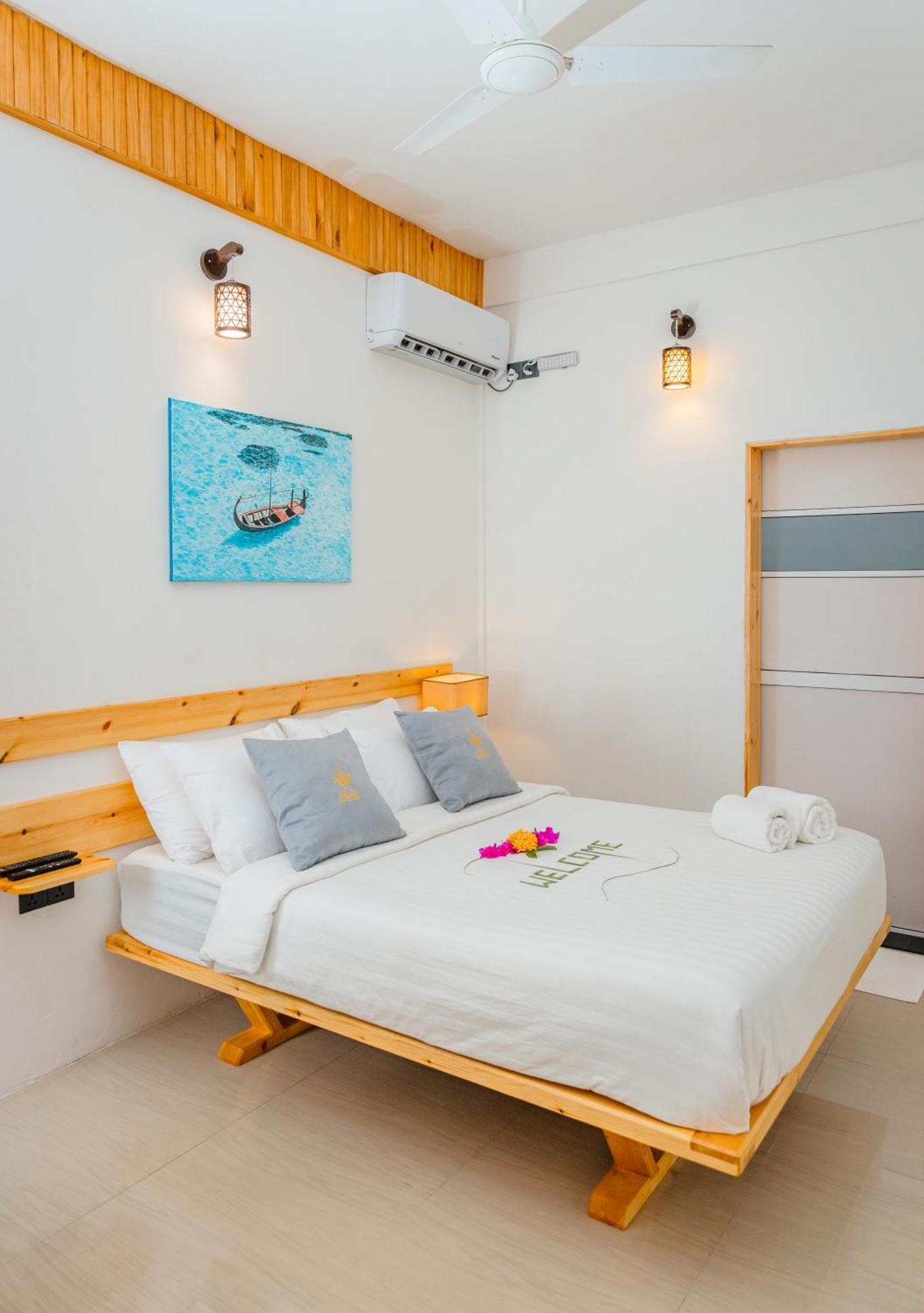 Dhoani Maldives Guesthouse Kendhoo Exterior photo